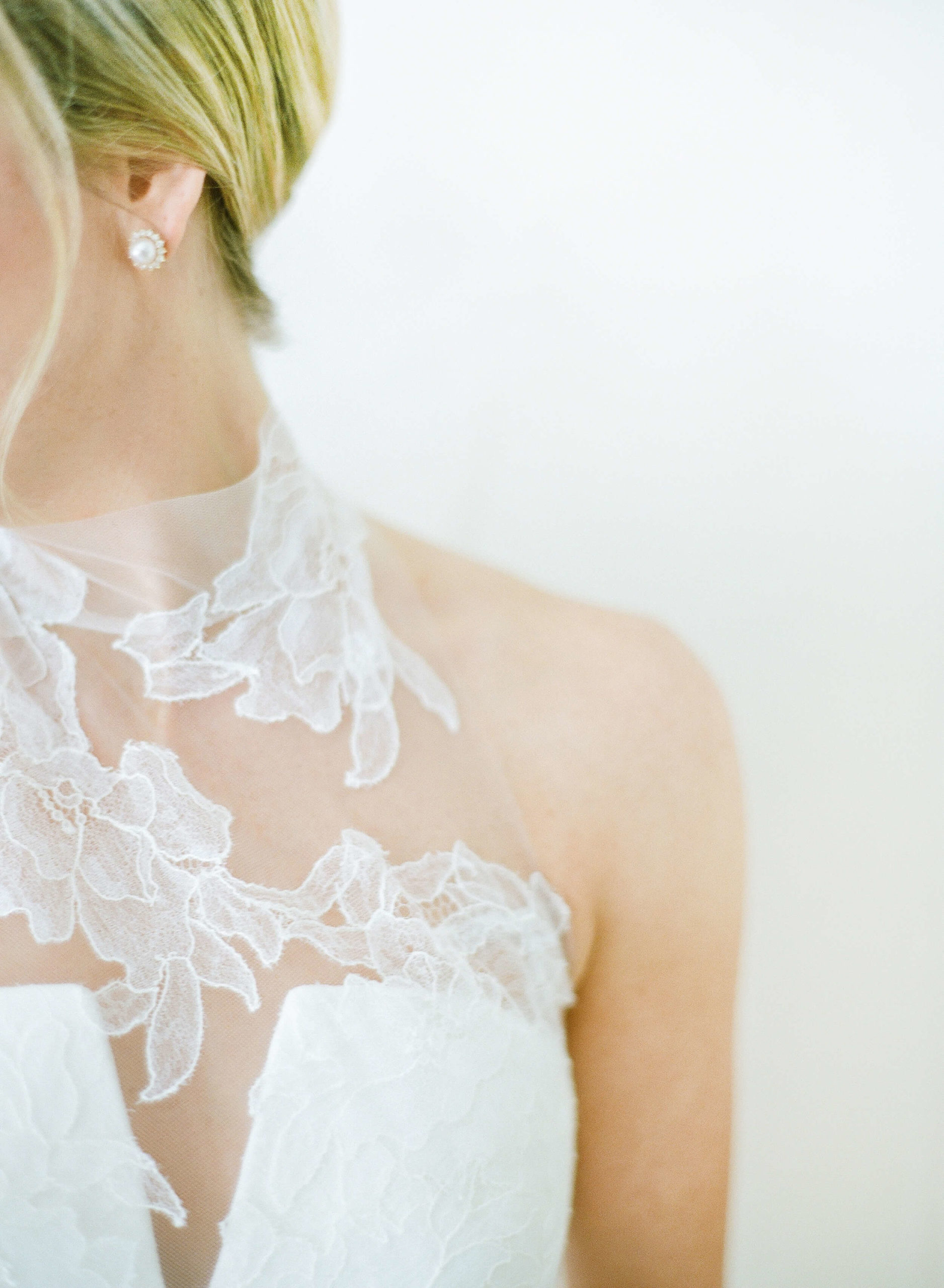 bridal gown lace detail