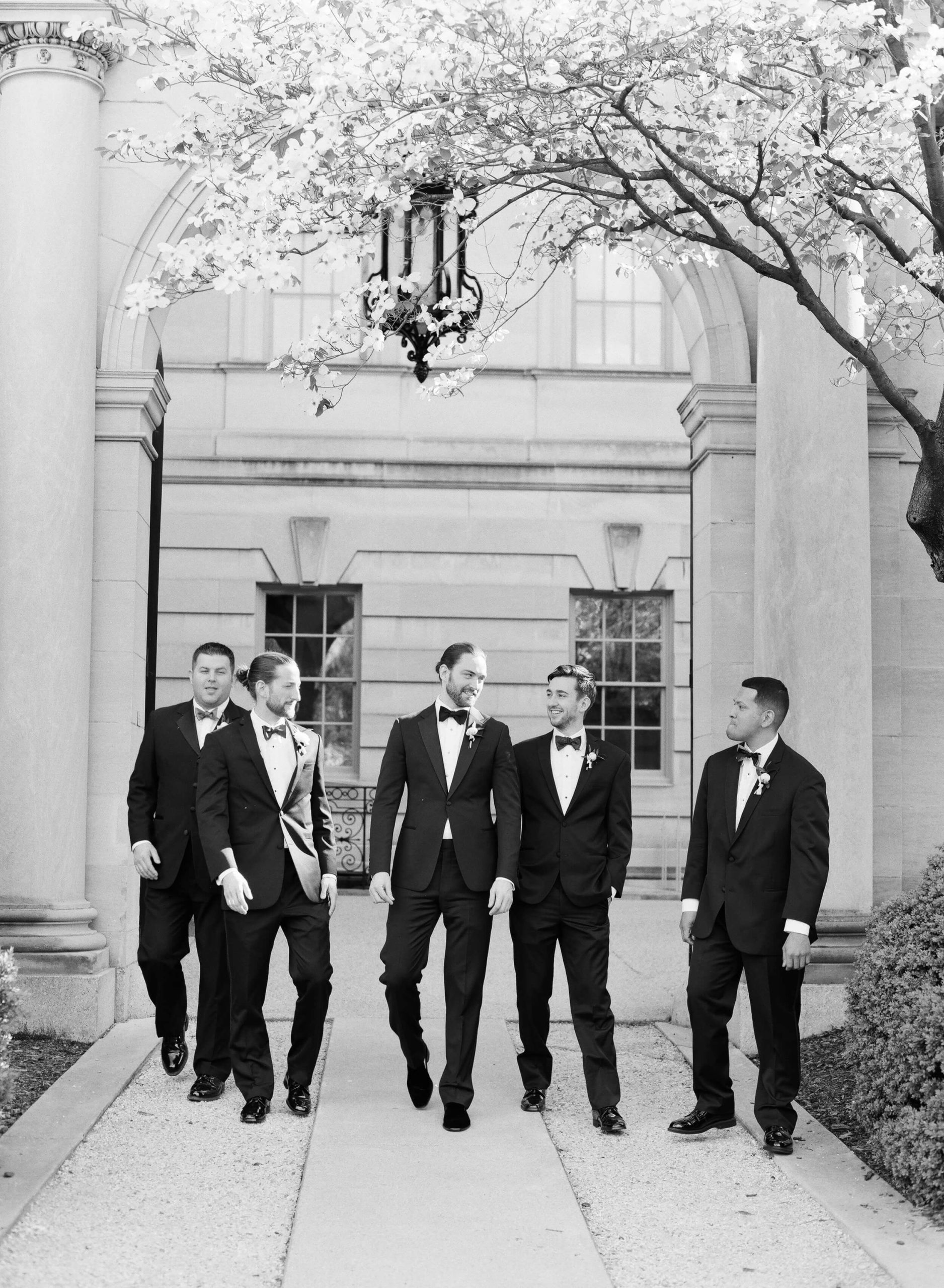groomsmen portrait at wedding in Washington