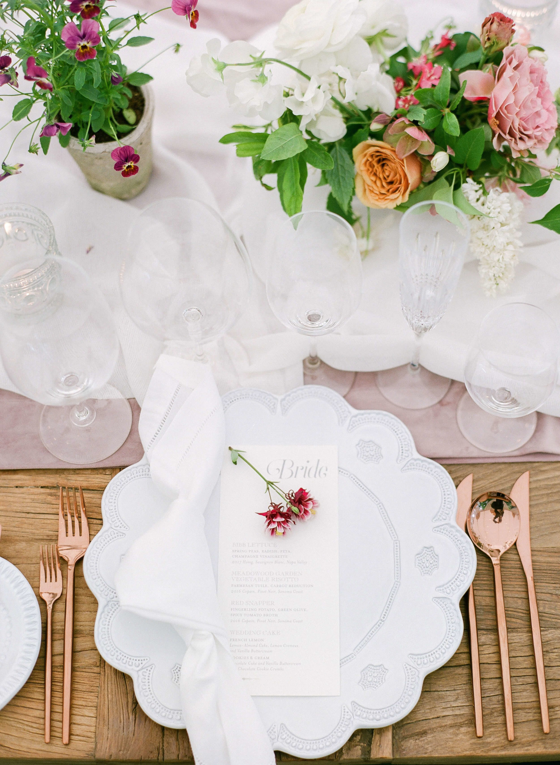 spring wedding dinner table decor