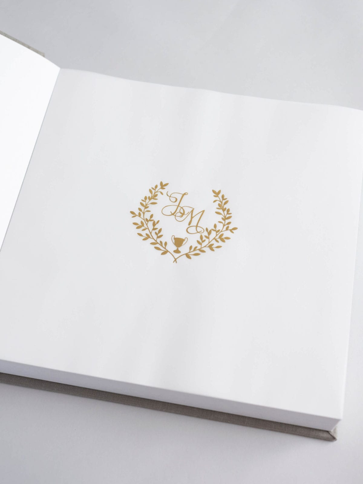 Creating a Custom Wedding Album with KT Merry - KT Merry