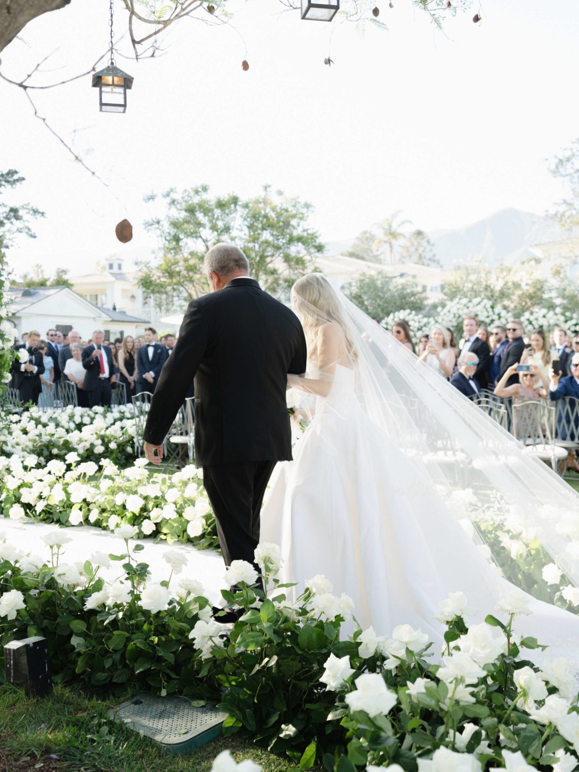 An Unforgettable California Wedding at Rosewood Miramar Beach