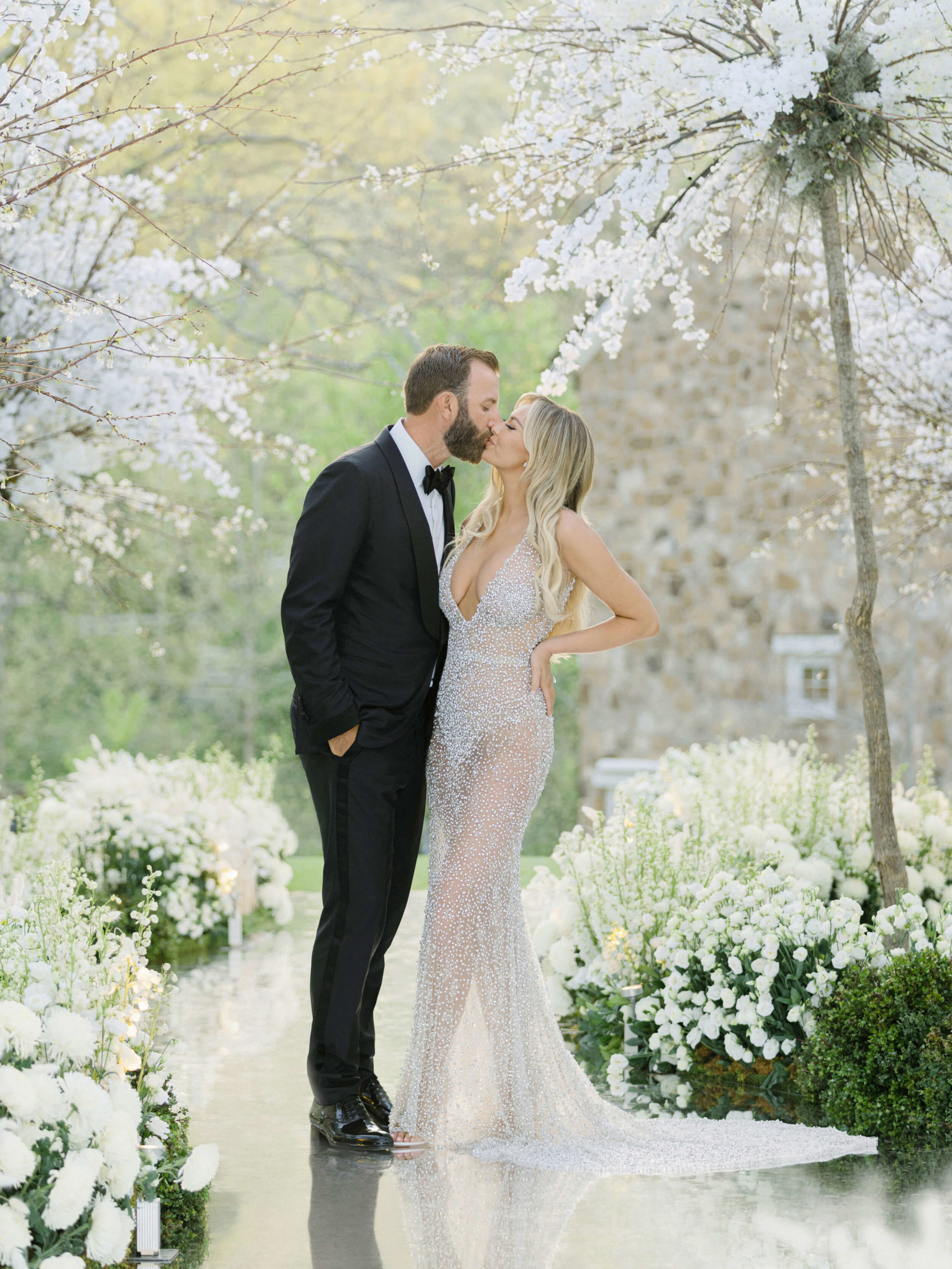 Paulina Gretzky and Dustin Johnson’s wedding at the luxe Blackberry Farm in Tennessee